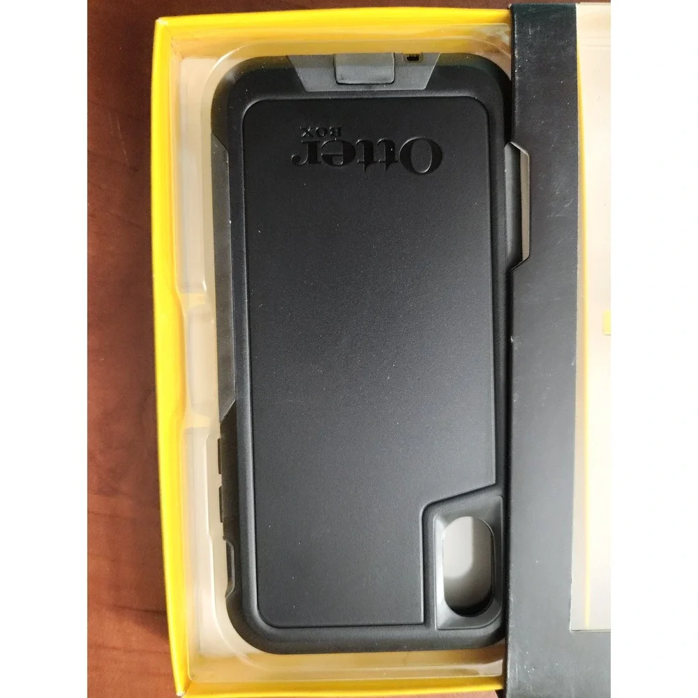 OtterBox Pursuit Series Case for iPhone X XS Black Rugged Protection 77-59614